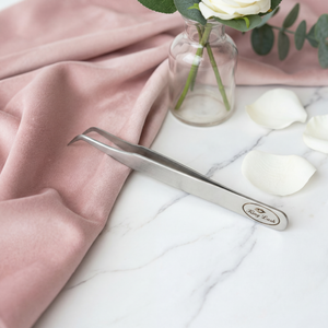 King Lash — 45° Angled Boot Tweezer