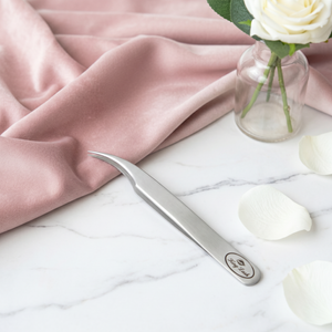 King Lash — Precision Curved Isolation Tweezer